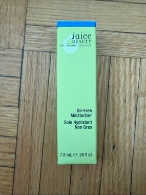 Juice Beauty Oil-Free Moisturizer – Lime Green with Blue Accent